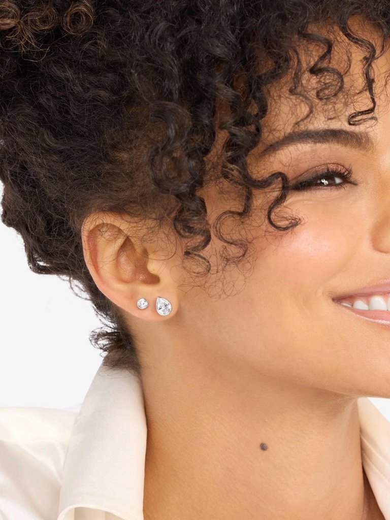 Melinda Maria Isla 8mm Stud Earrings - Nwt - Gorgeous! — image 2 of 7
